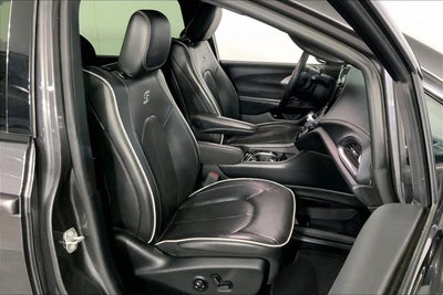 2022 Chrysler Pacifica Hybrid Limited