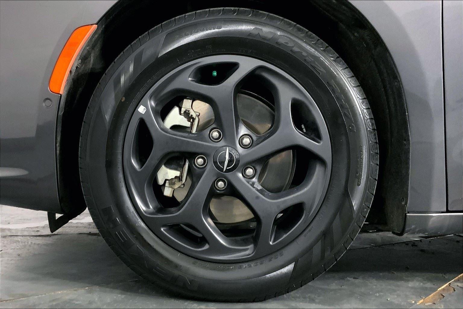 2022 Chrysler Pacifica Hybrid Limited