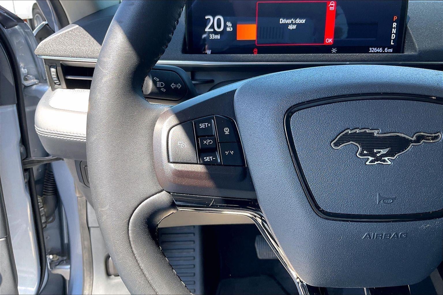 2022 Ford Mustang Mach-E Select