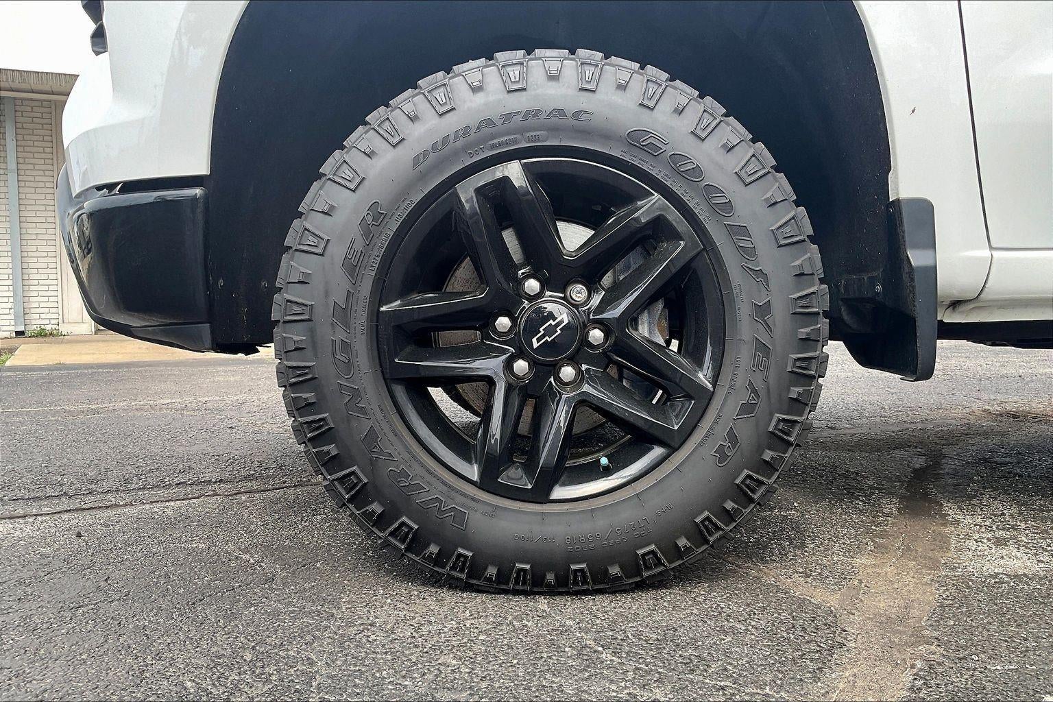 2023 Chevrolet Silverado 1500 Custom Trail Boss