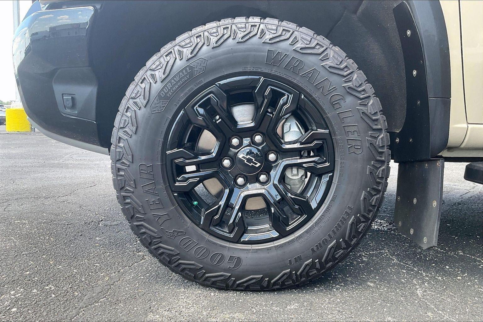 2023 Chevrolet Silverado 1500 ZR2