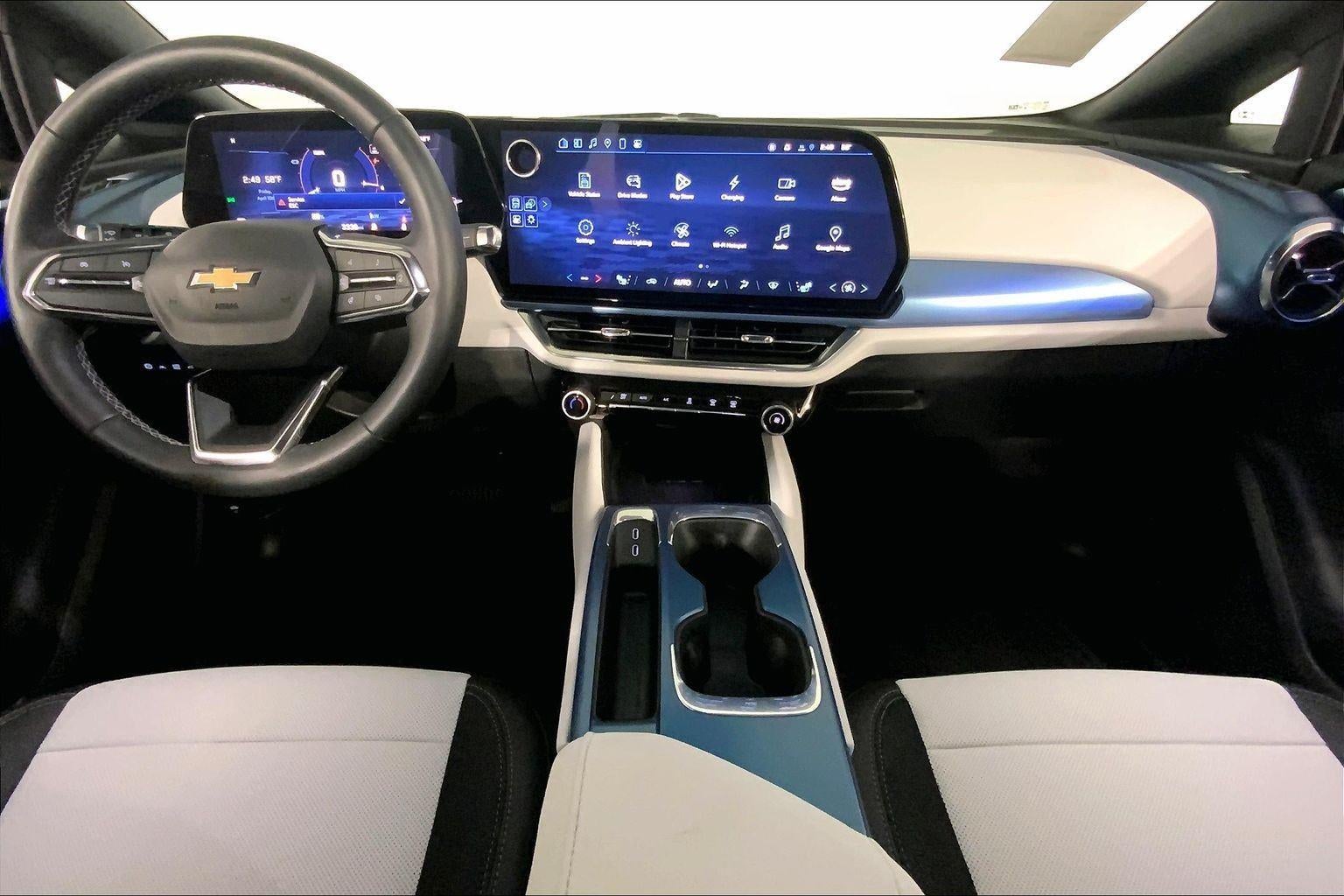 2025 Chevrolet Equinox EV LT