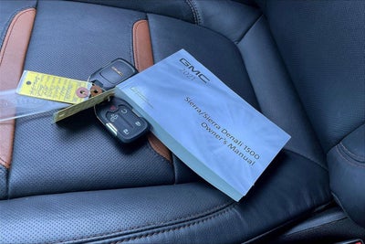 2021 GMC Sierra 1500 AT4