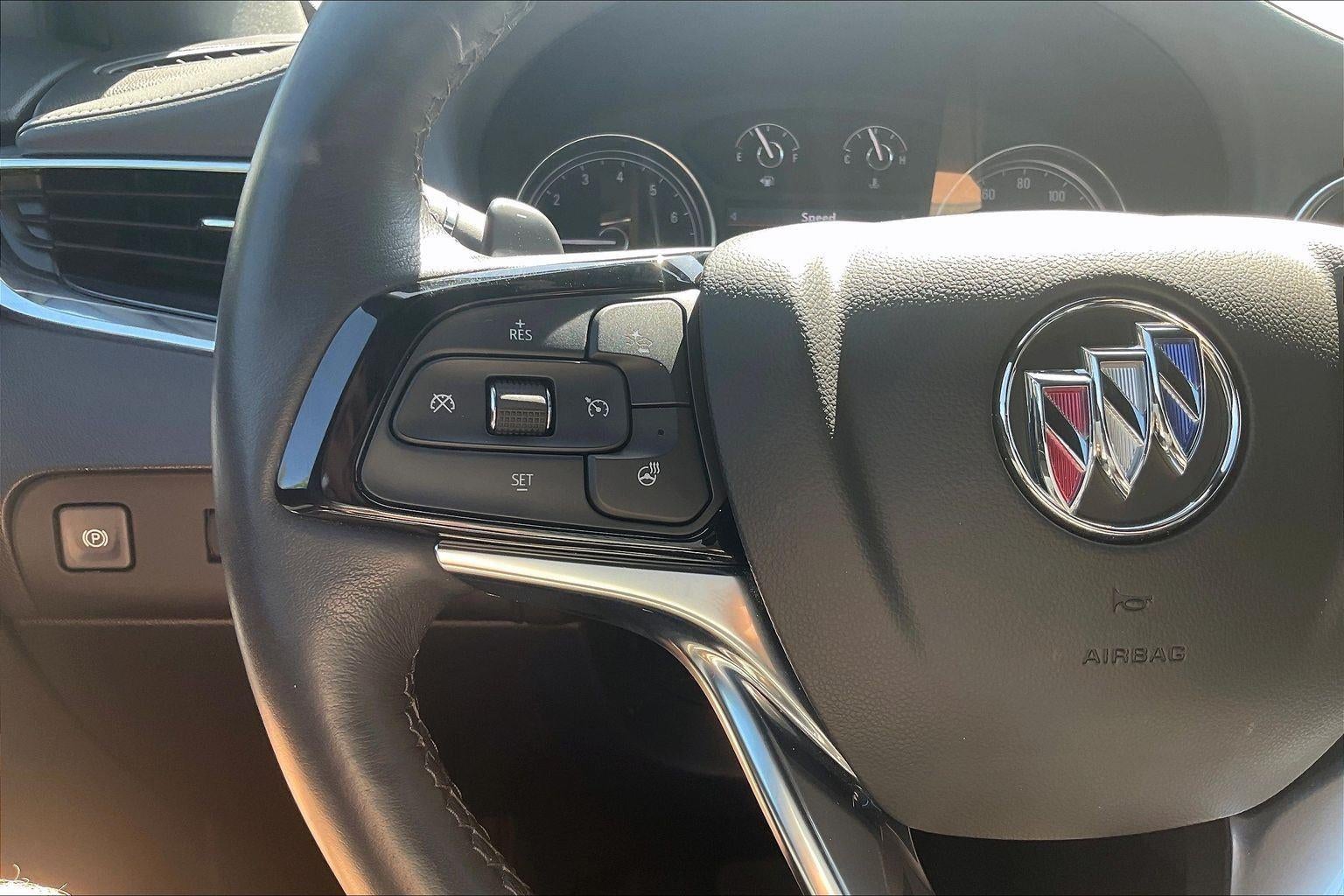 2023 Buick Enclave Essence