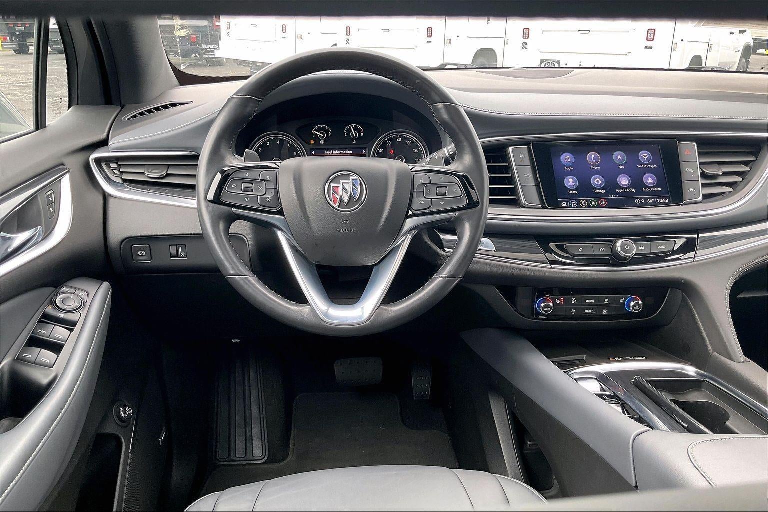 2023 Buick Enclave Essence