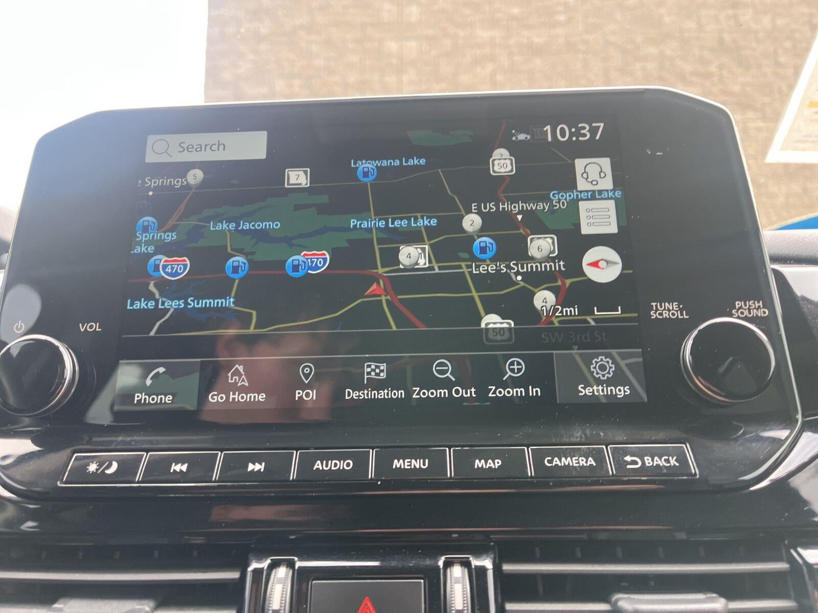 2023 Nissan Pathfinder SL