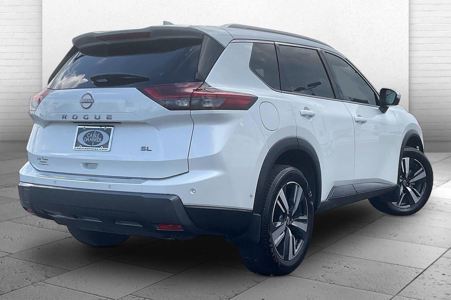 2024 Nissan Rogue SL