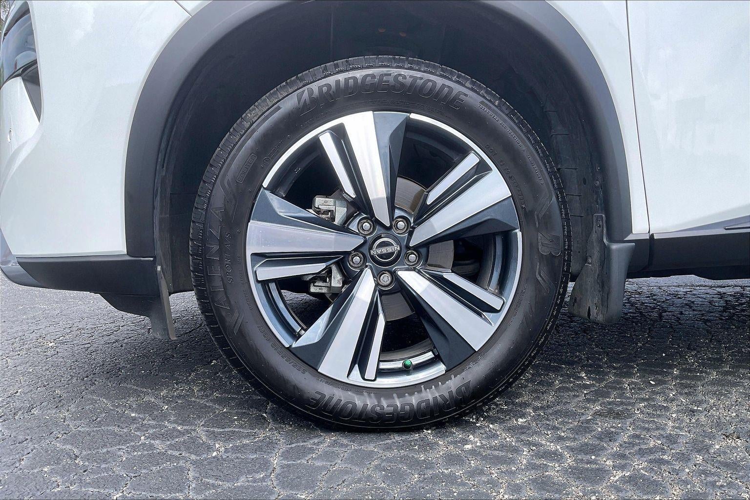 2024 Nissan Rogue SL