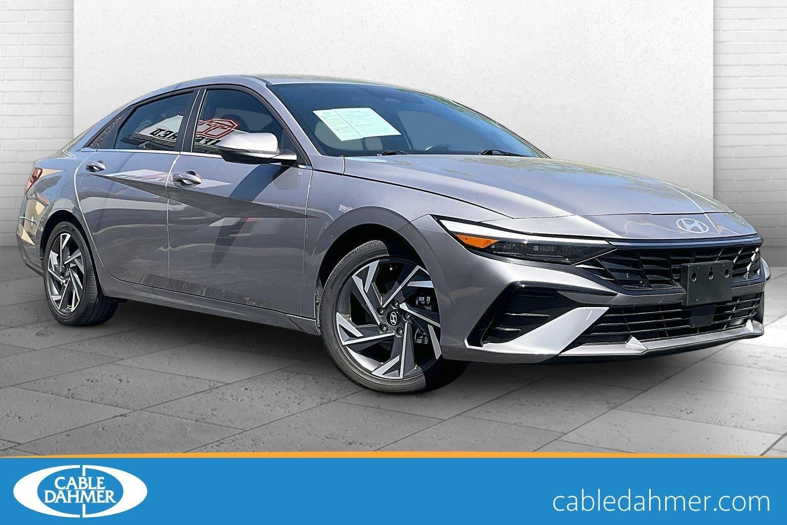 2025 Hyundai Elantra Hybrid Limited