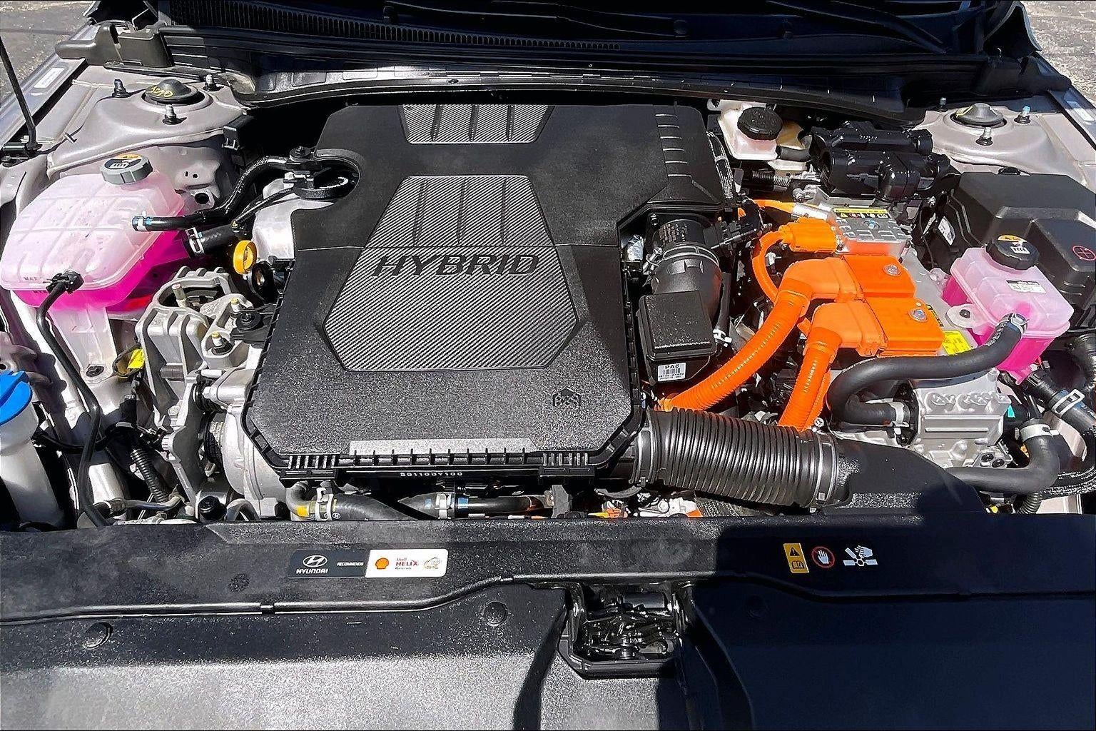 2025 Hyundai Elantra Hybrid Limited