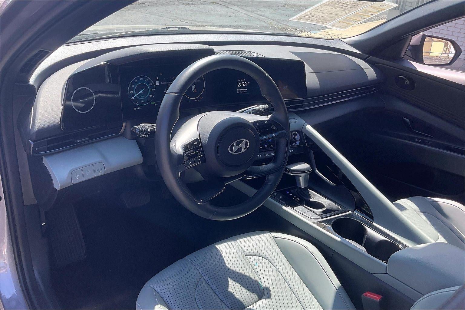 2025 Hyundai Elantra Hybrid Limited