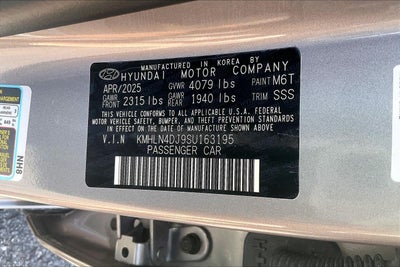 2025 Hyundai Elantra Hybrid Limited