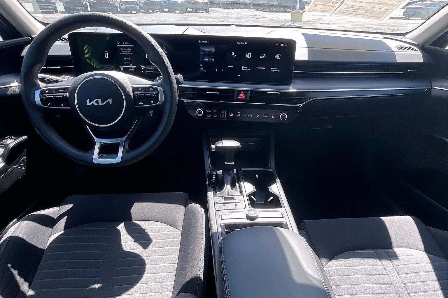 2025 Kia K5 LXS