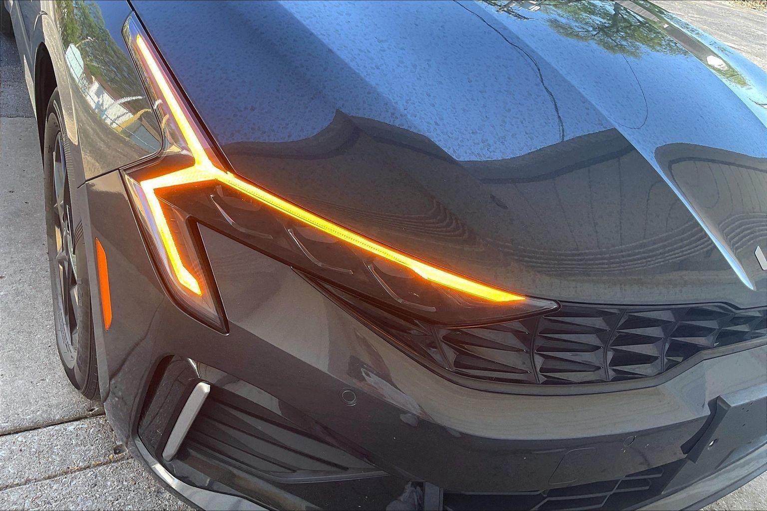 2025 Kia K5 LXS
