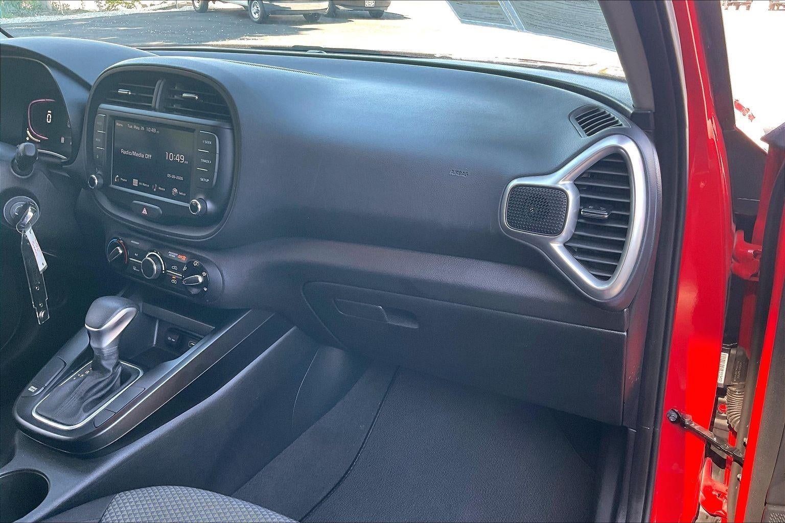2025 Kia Soul LX