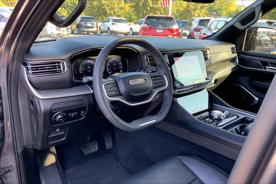 2023 Jeep Wagoneer Series III