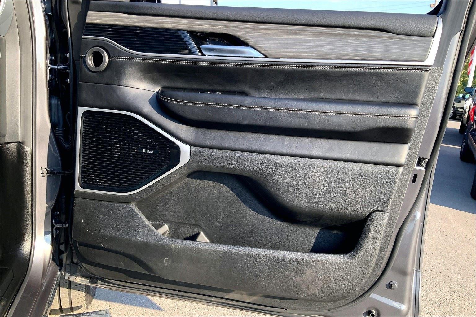 2023 Jeep Wagoneer Series III