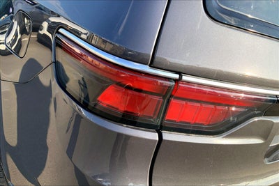 2023 Jeep Wagoneer Series III