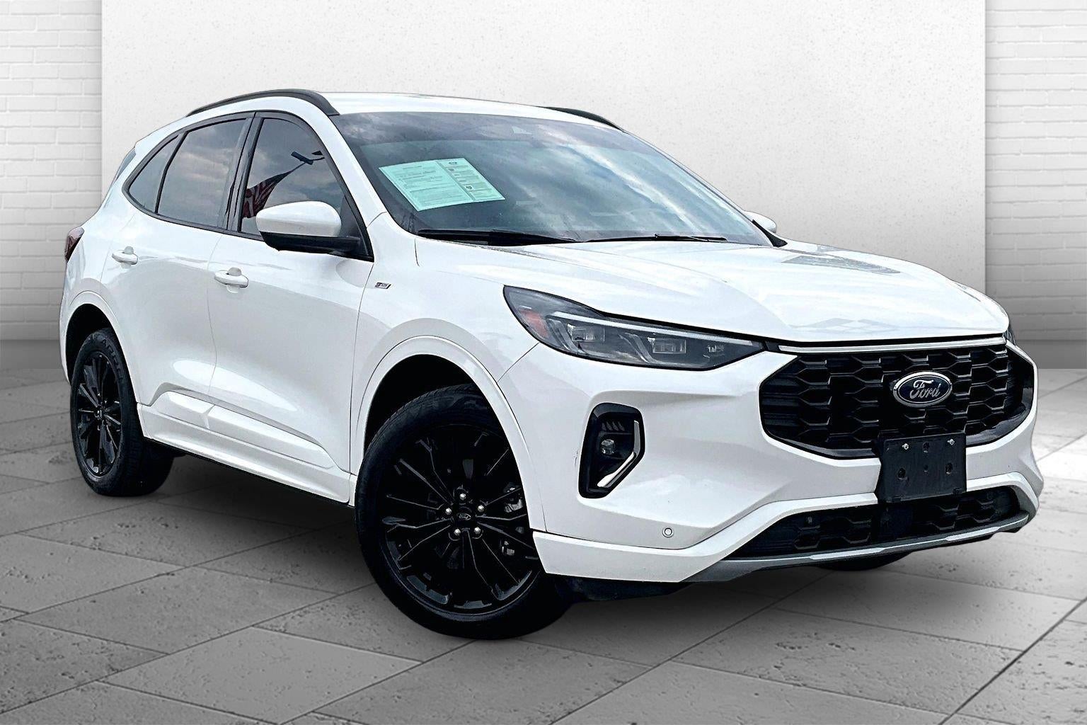 2023 Ford Escape ST-Line Elite