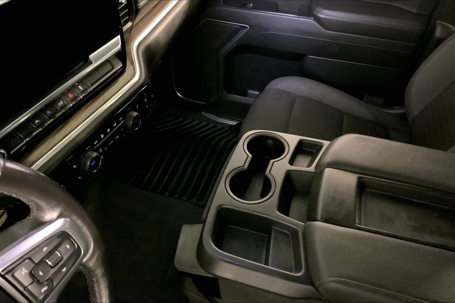 2022 Chevrolet Silverado 1500 LT (2FL)