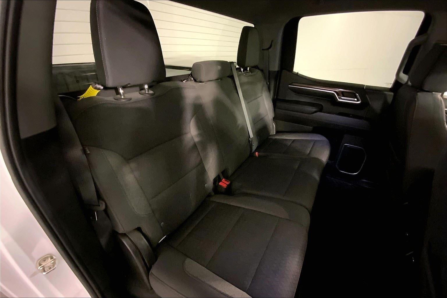 2022 Chevrolet Silverado 1500 LT (2FL)