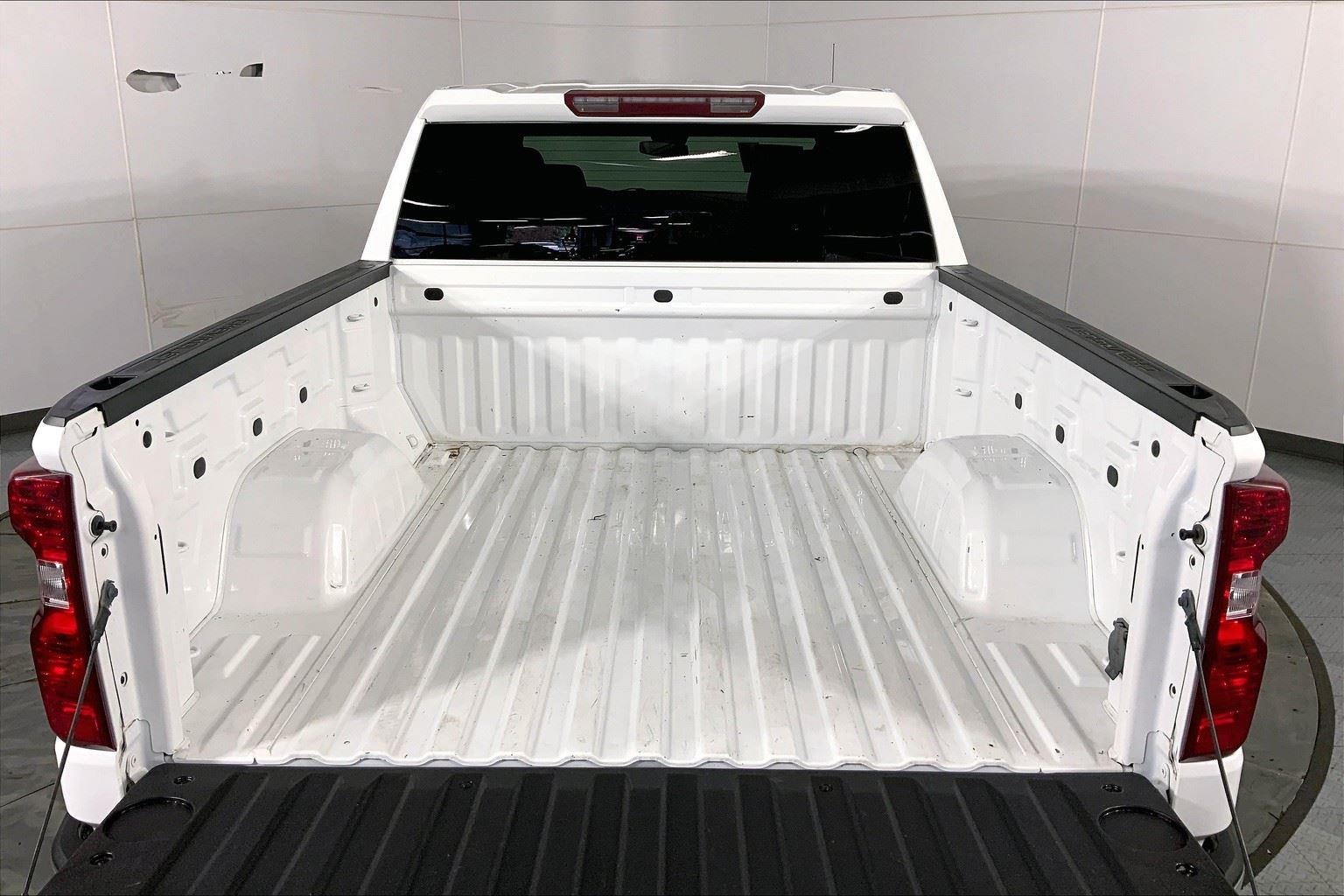 2022 Chevrolet Silverado 1500 LT (2FL)