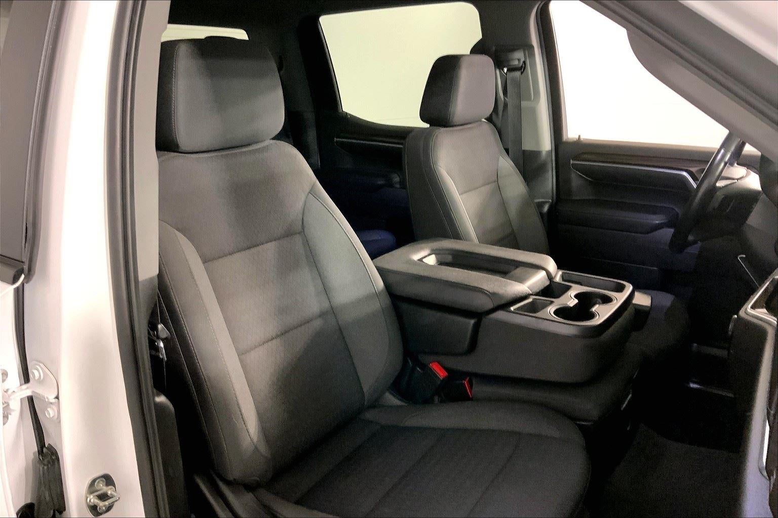 2022 Chevrolet Silverado 1500 LT (2FL)