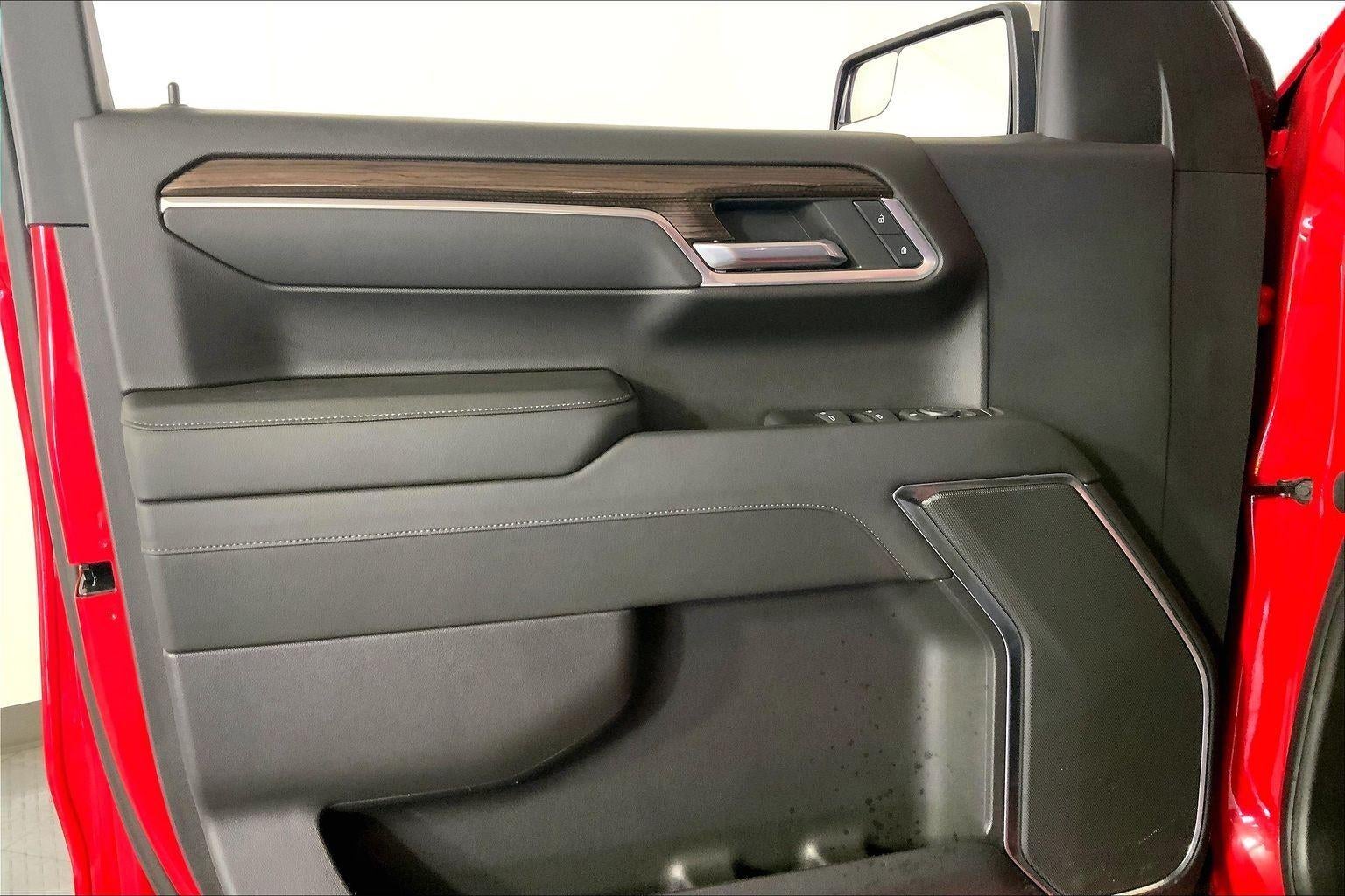 2022 Chevrolet Silverado 1500 LT (2FL)