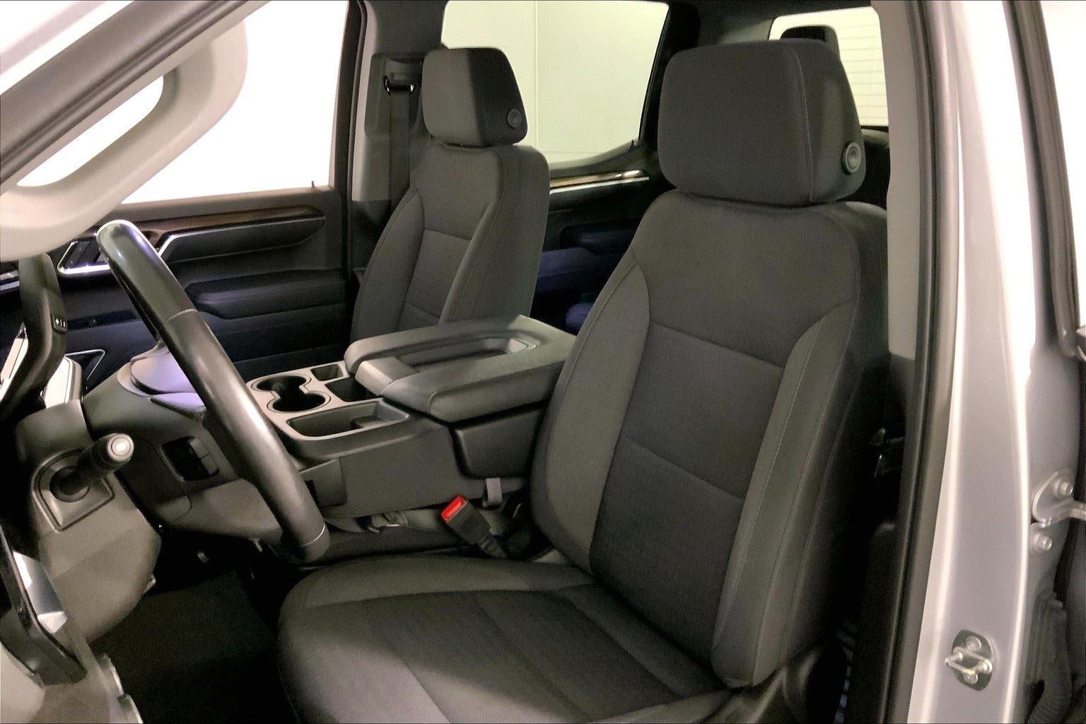 2022 Chevrolet Silverado 1500 LT (2FL)