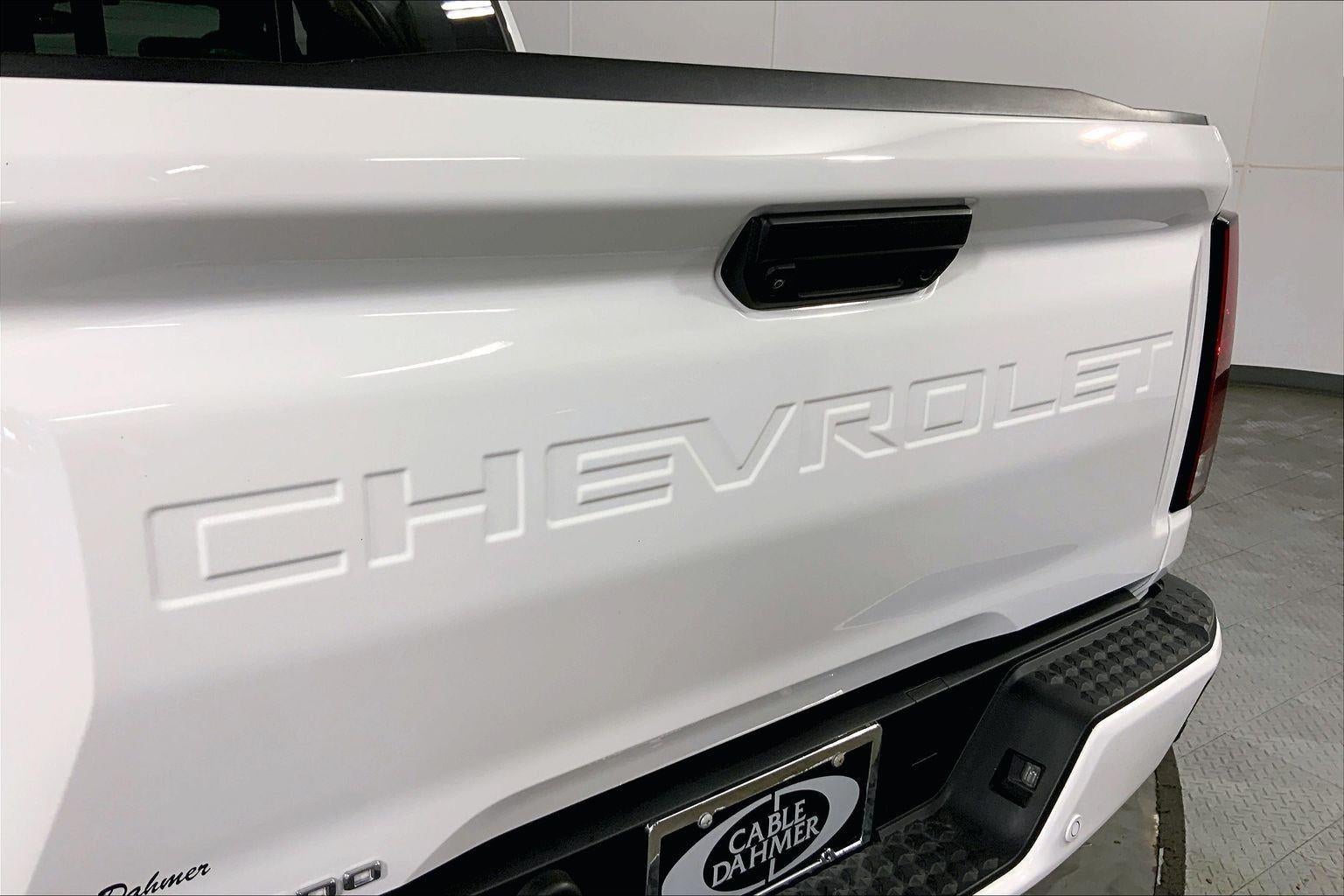 2025 Chevrolet Colorado WT/LT