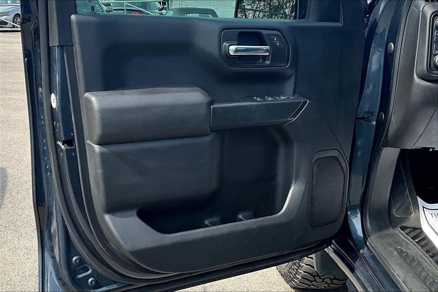 2022 Chevrolet Silverado 1500 LTD Custom Trail Boss