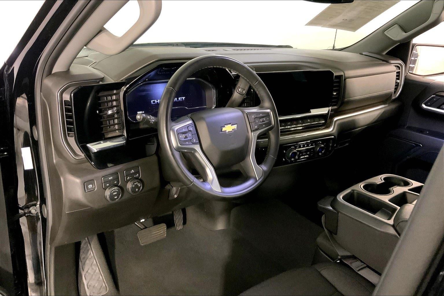 2024 Chevrolet Silverado 1500 LT