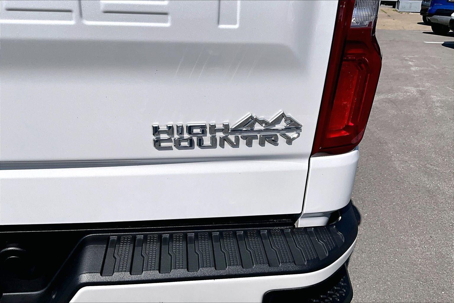 2022 Chevrolet Silverado 1500 High Country