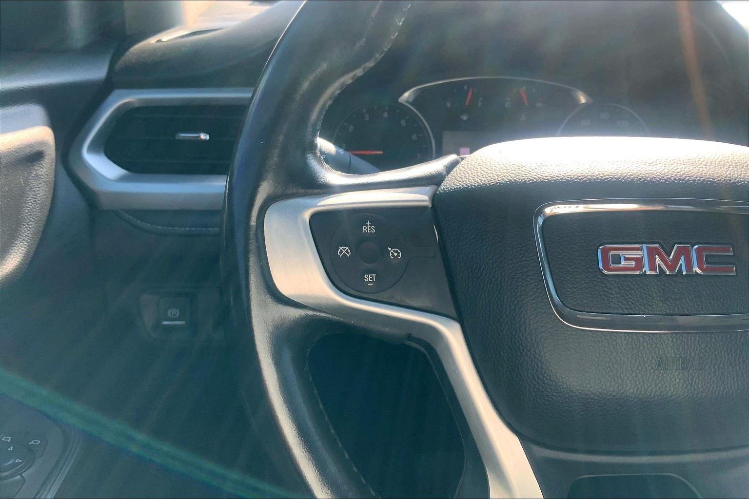 2020 GMC Acadia SLT