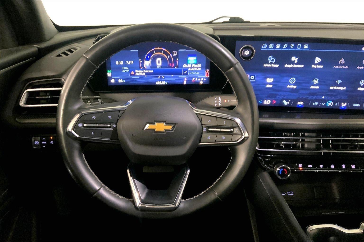 2024 Chevrolet Traverse LT