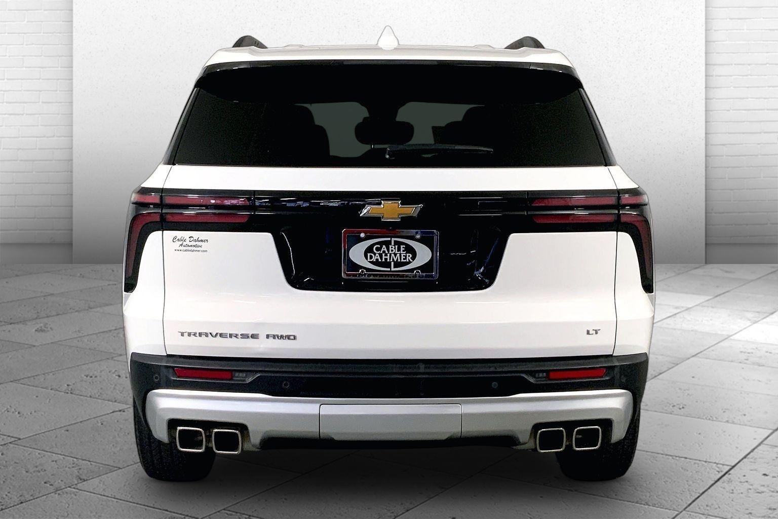 2024 Chevrolet Traverse LT