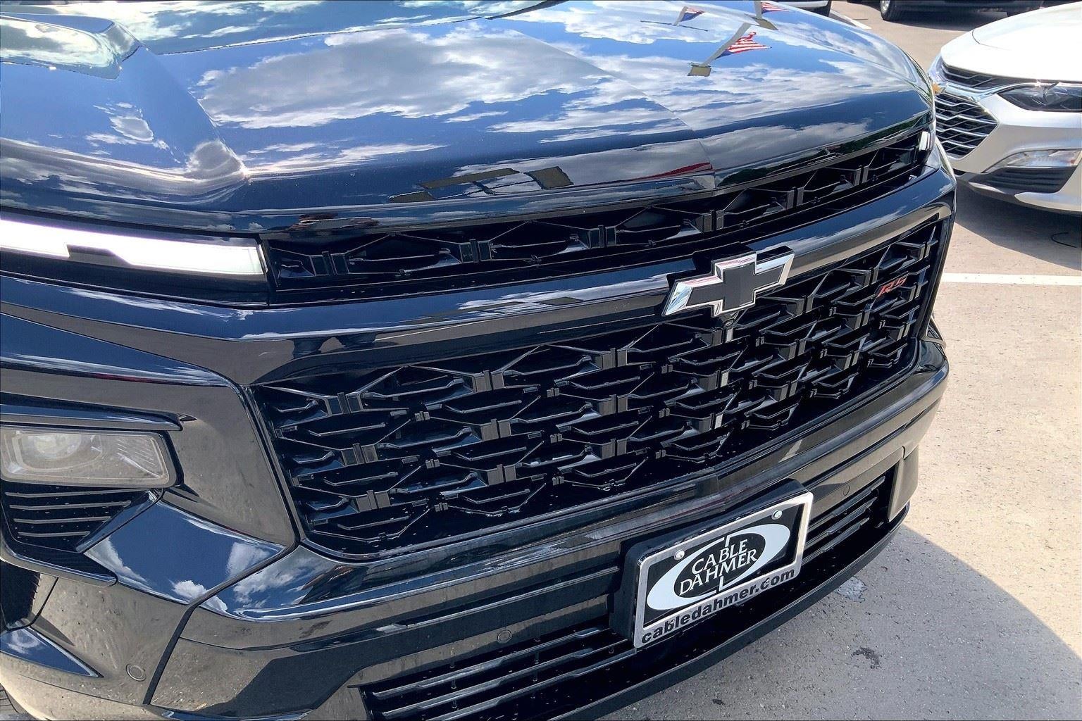 2025 Chevrolet Traverse RS