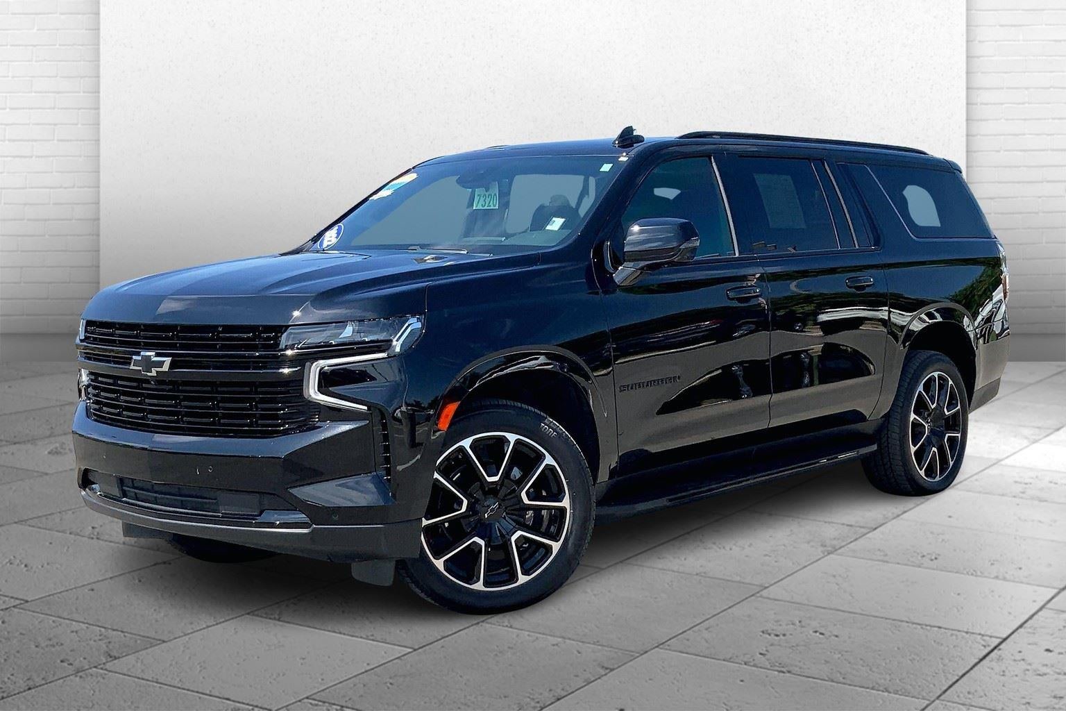 2023 Chevrolet Suburban RST