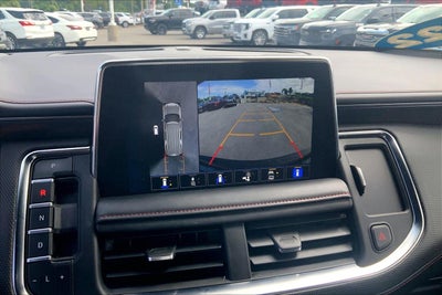 2023 Chevrolet Suburban RST