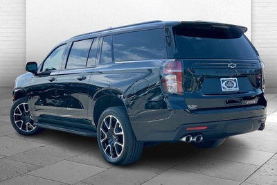 2023 Chevrolet Suburban RST