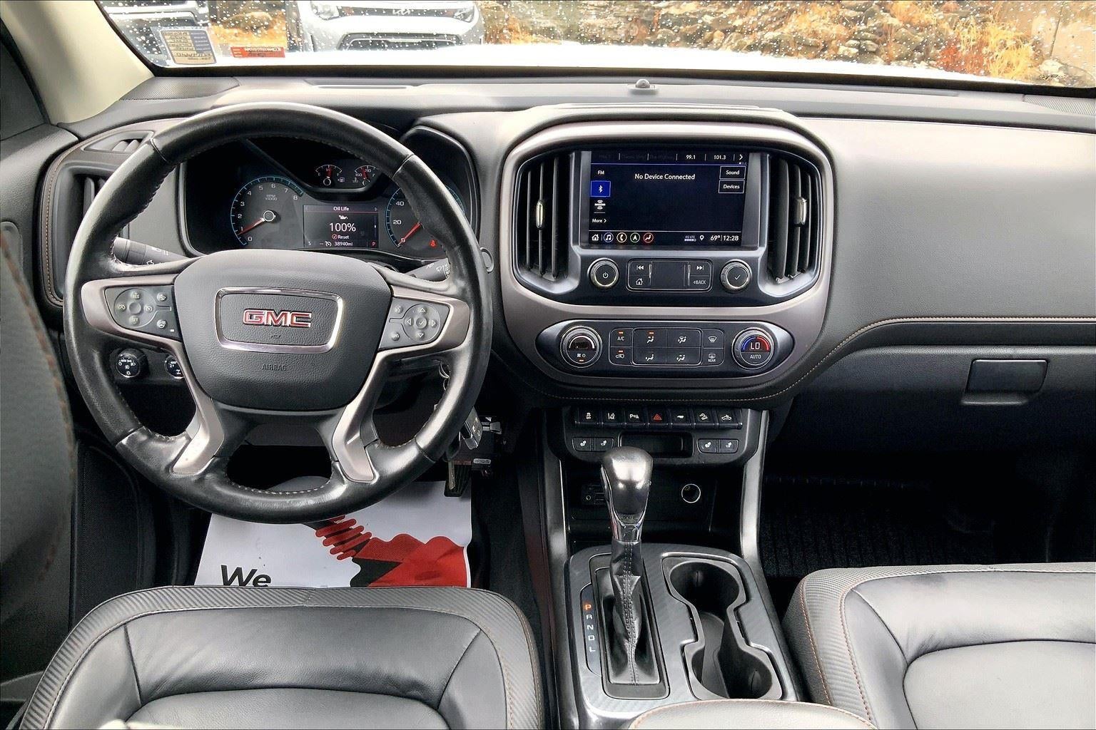 2022 GMC Canyon AT4 - Leather