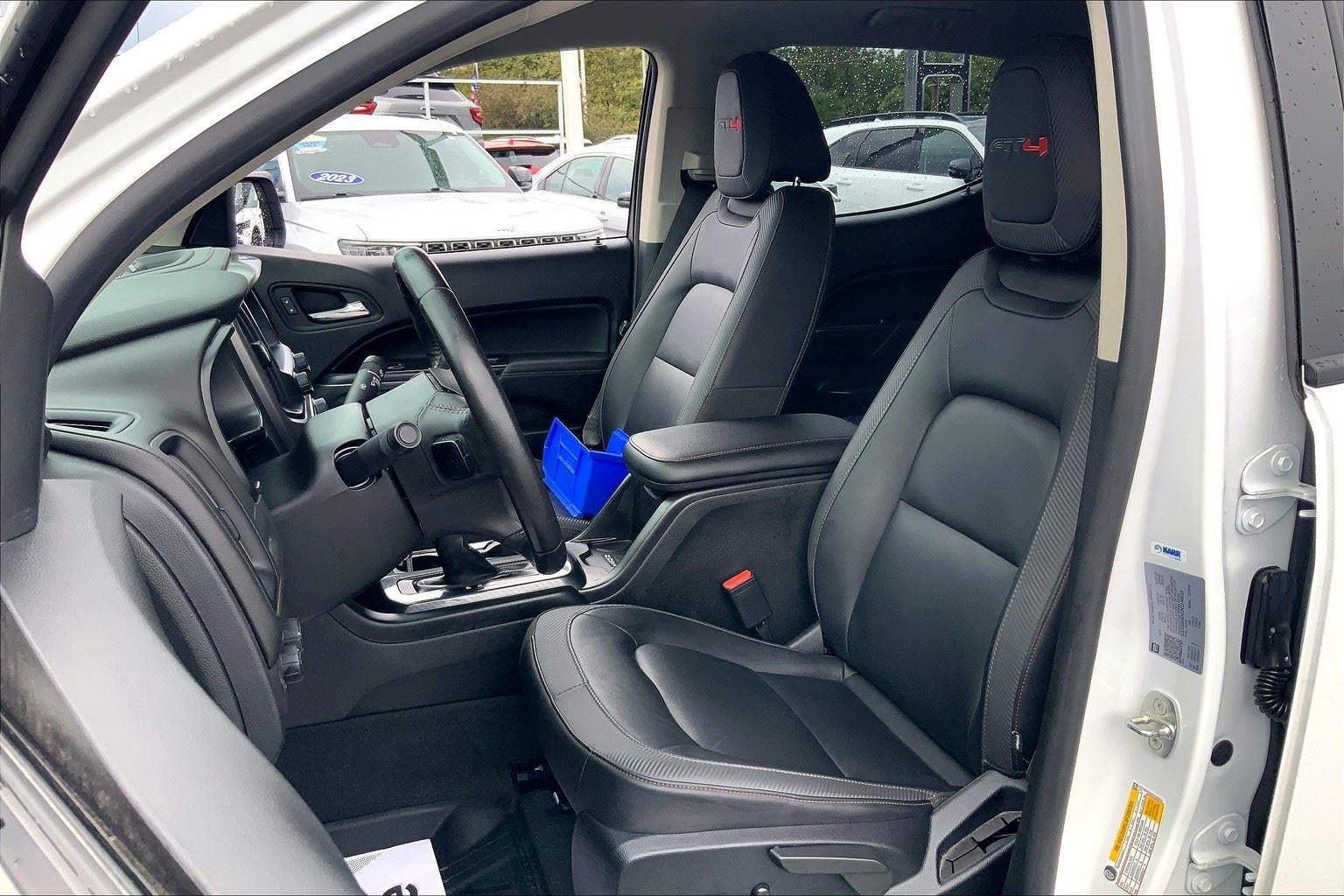 2022 GMC Canyon AT4 - Leather