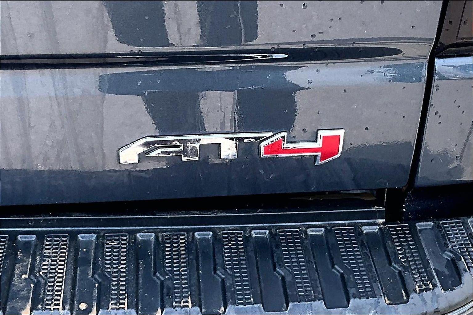 2021 GMC Sierra 1500 AT4