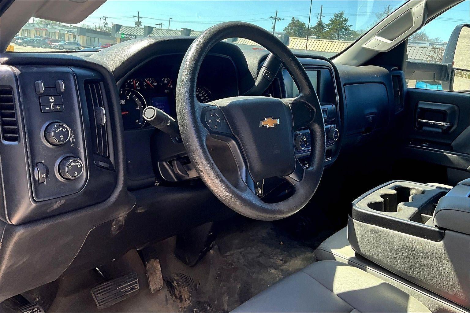 2023 Chevrolet Silverado 5500 HD Work Truck
