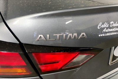 2025 Nissan Altima SV