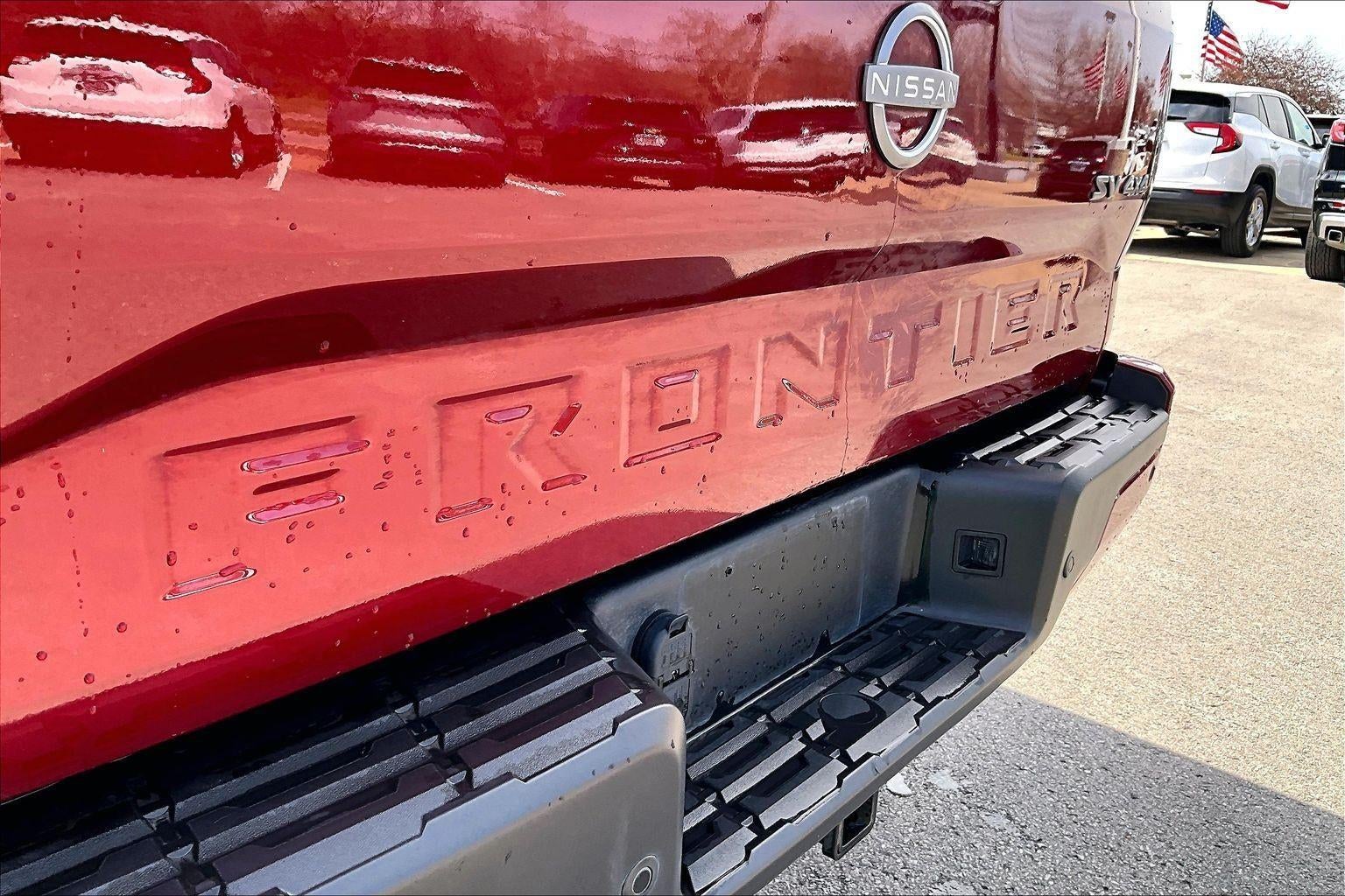 2023 Nissan Frontier SV