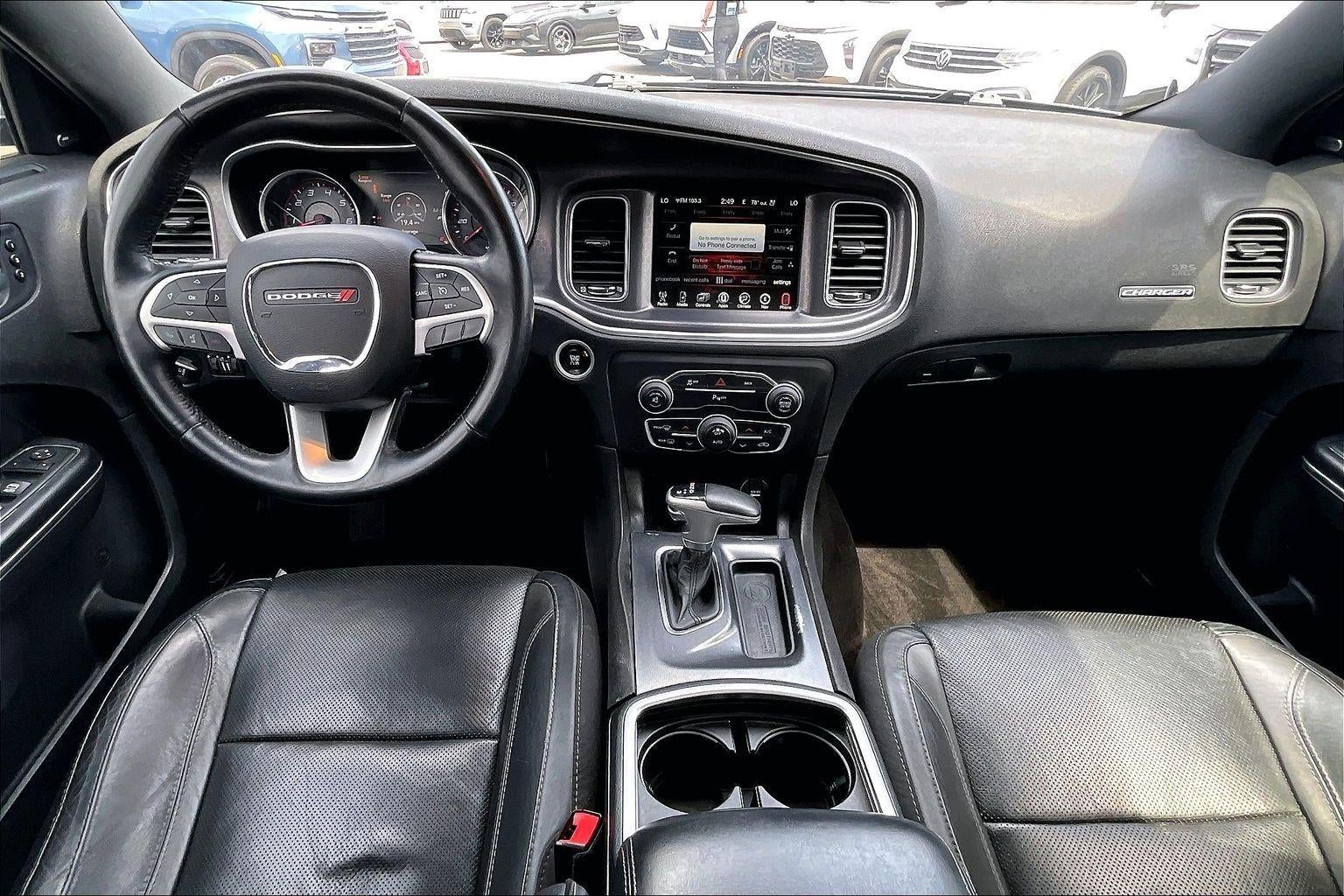 2015 Dodge Charger SXT