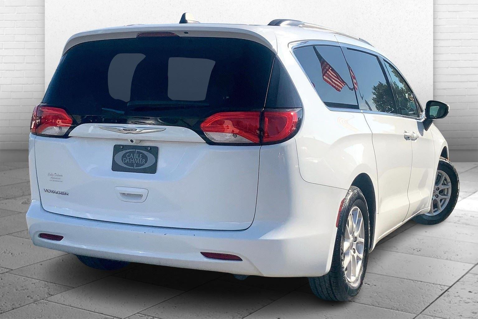 2021 Chrysler Voyager LXI