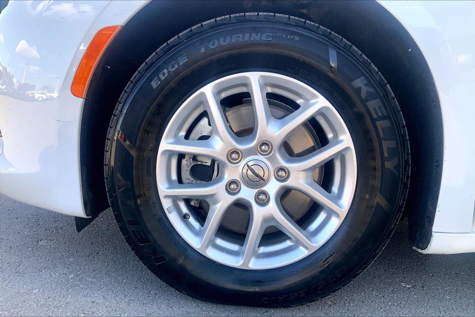 2021 Chrysler Voyager LXI