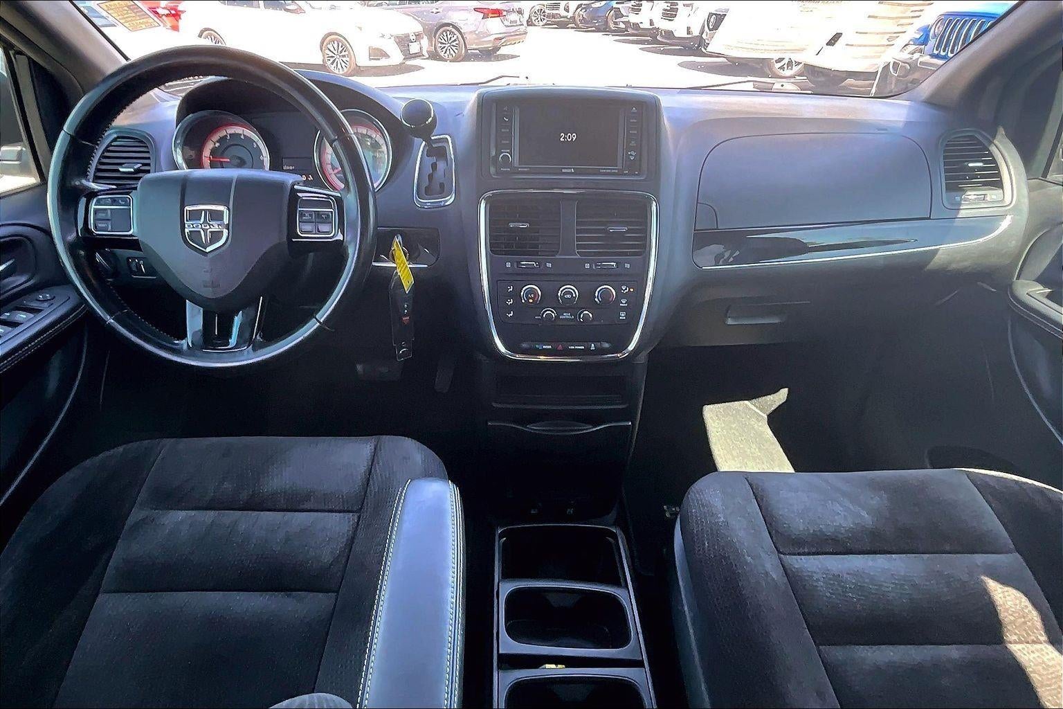 2017 Dodge Grand Caravan SE Plus